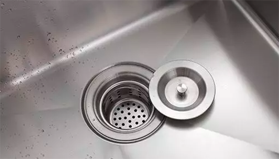 不銹鋼水槽生銹？原因竟然是這樣的